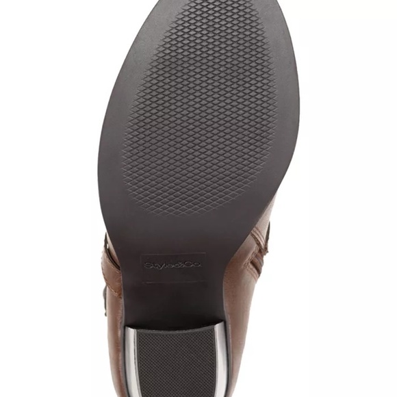 NEW Macy's , Style & Co Women's Zetaa Strappy Belt Heeled Booties Cognac ,Size 5 - Picture 7 of 8